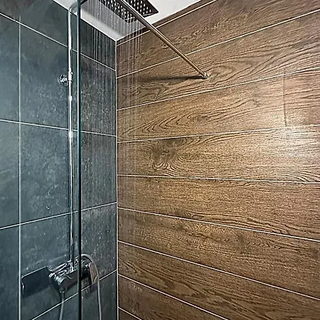 La Vila Apartman Apartment *